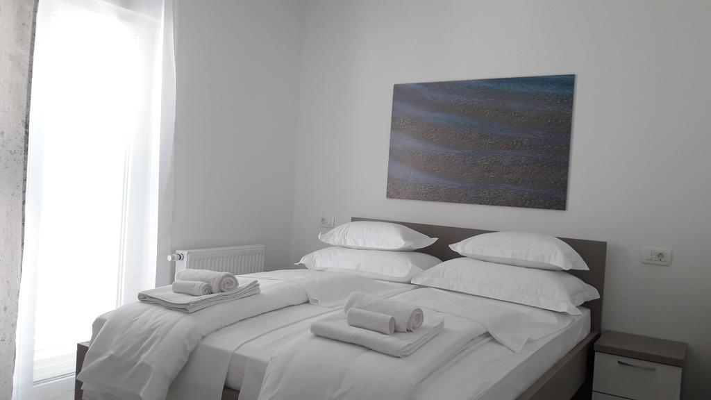 Villa-Apartments Karmel Kastela Dış mekan fotoğraf