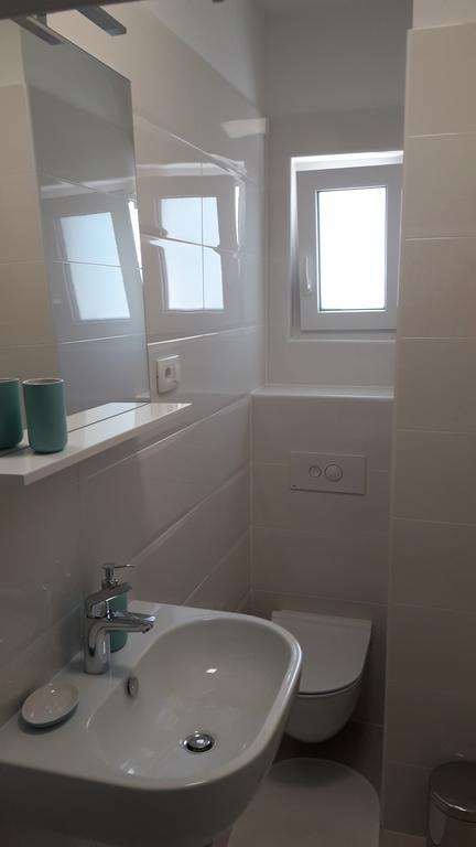 Villa-Apartments Karmel Kastela Dış mekan fotoğraf