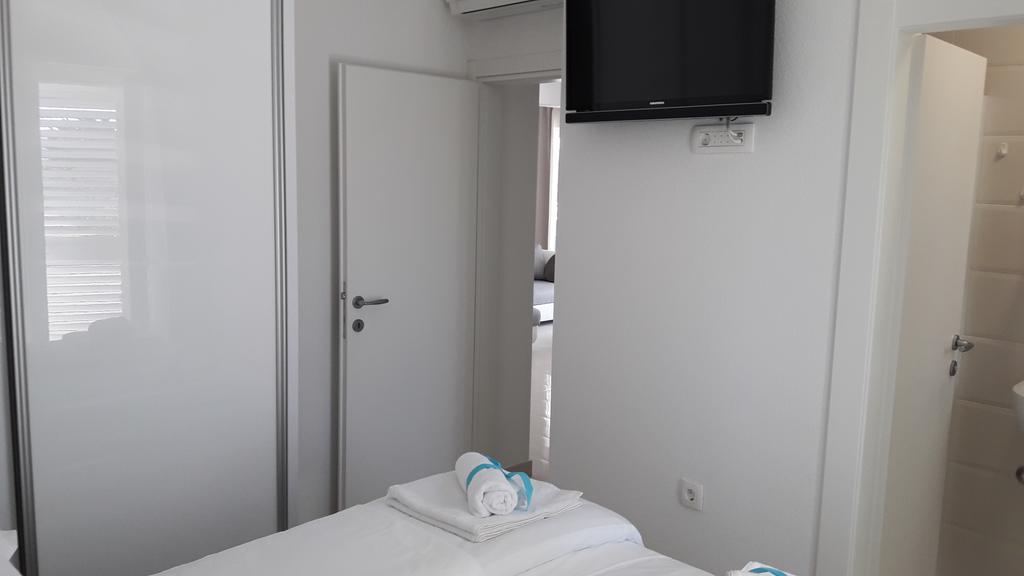 Villa-Apartments Karmel Kastela Dış mekan fotoğraf