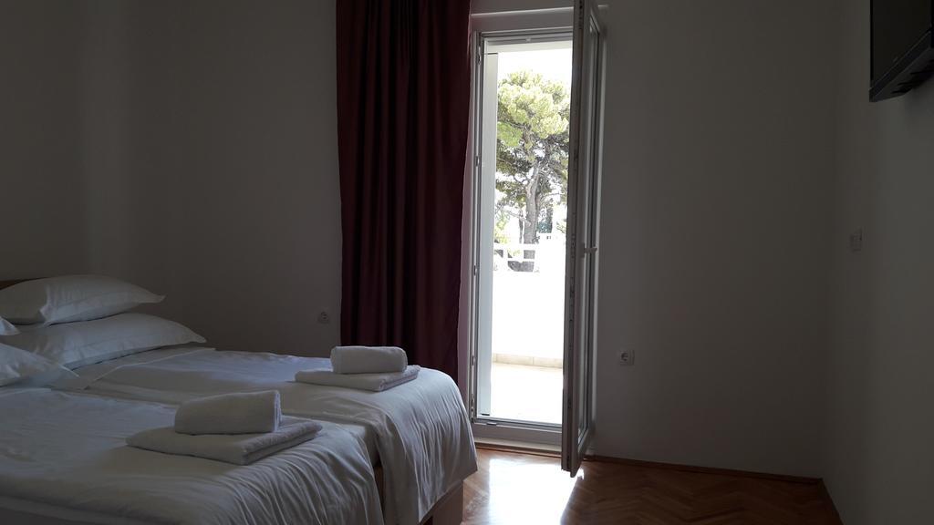 Villa-Apartments Karmel Kastela Dış mekan fotoğraf