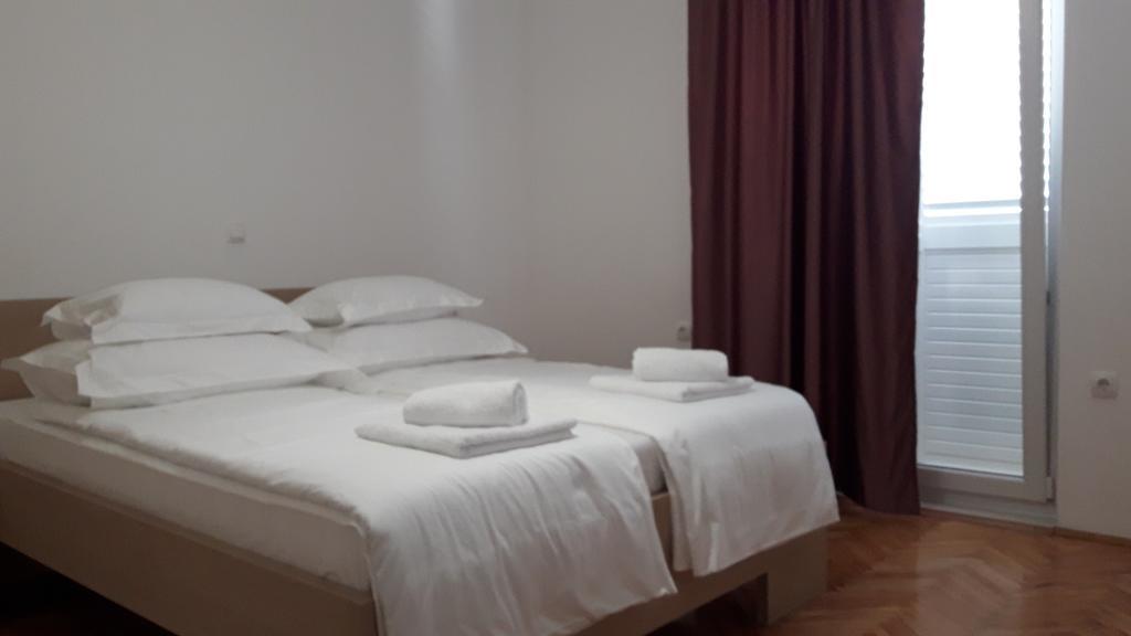 Villa-Apartments Karmel Kastela Dış mekan fotoğraf