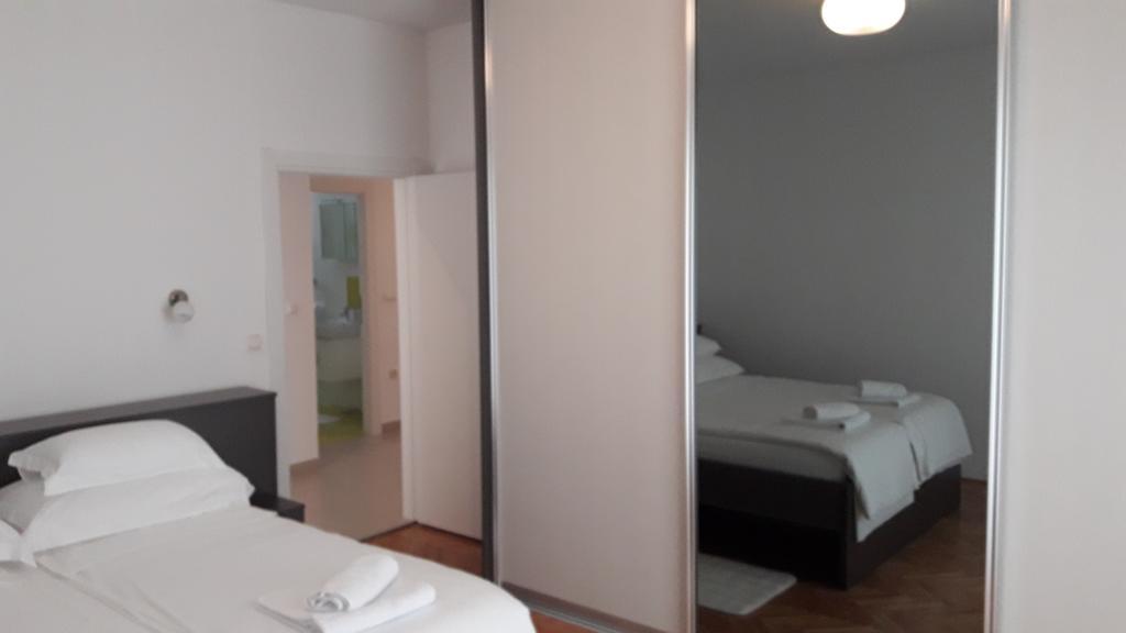 Villa-Apartments Karmel Kastela Dış mekan fotoğraf