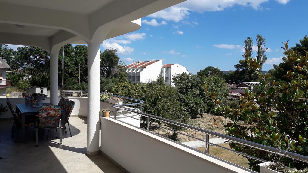 Villa-Apartments Karmel Kastela Dış mekan fotoğraf