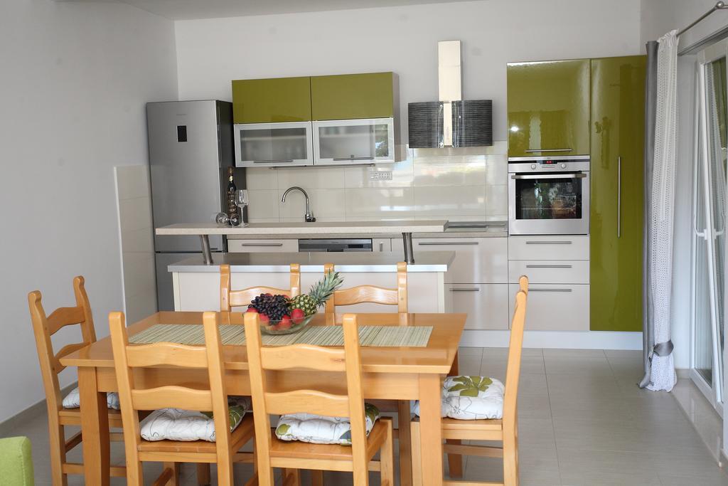 Villa-Apartments Karmel Kastela Dış mekan fotoğraf